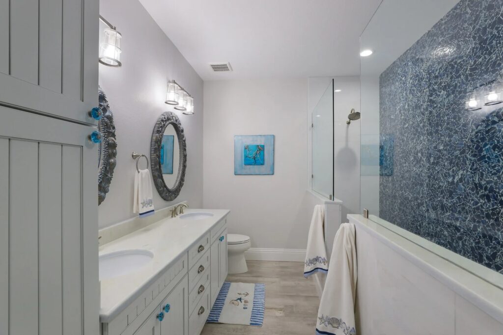 Interior Bathroom Designe Designe In Sarasota FL